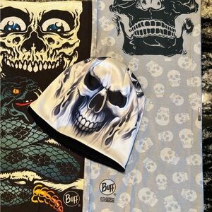 2 Buff neck gaiters & beanie